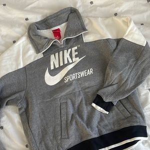 Nike Sweater